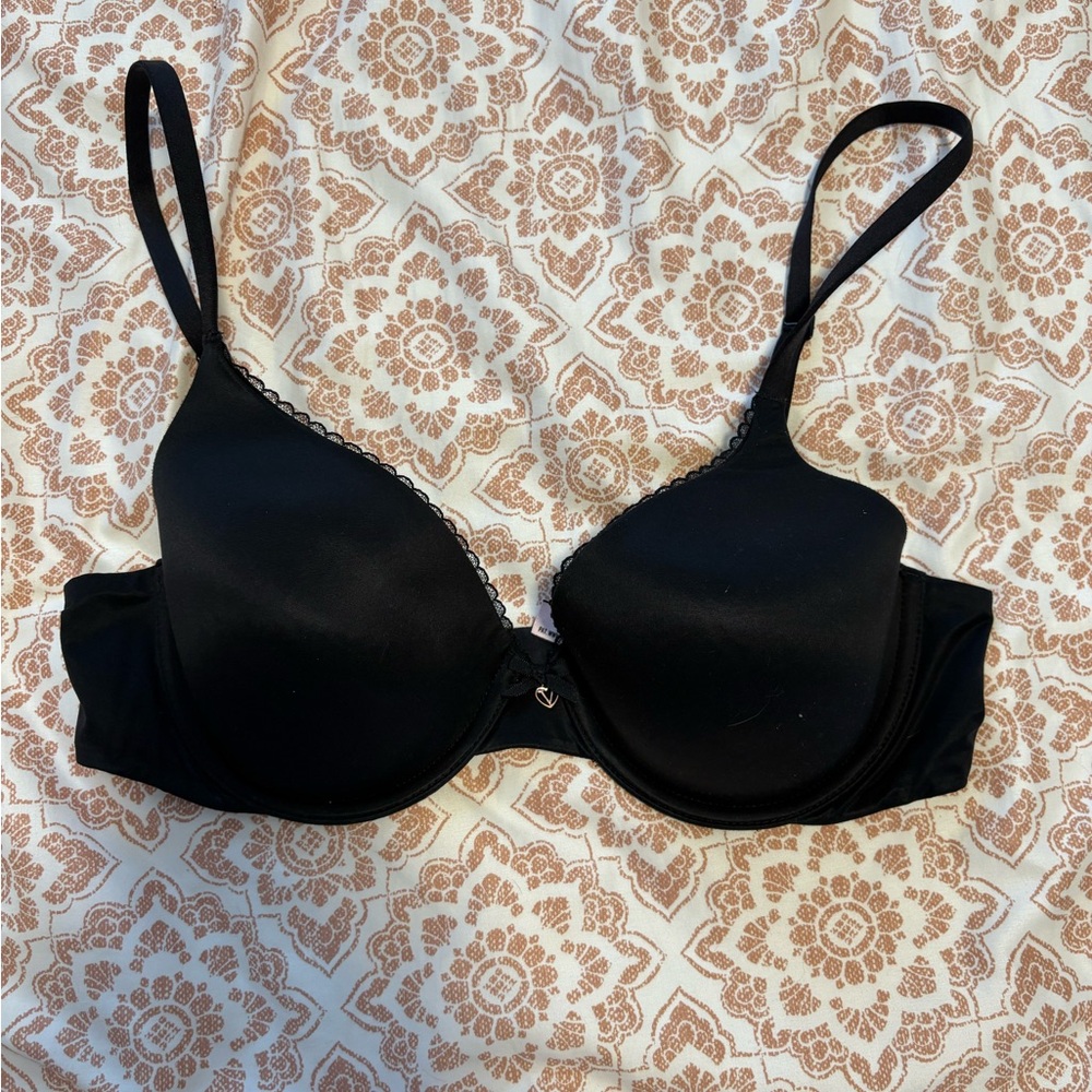 Victorias Secret Bra 34C Black